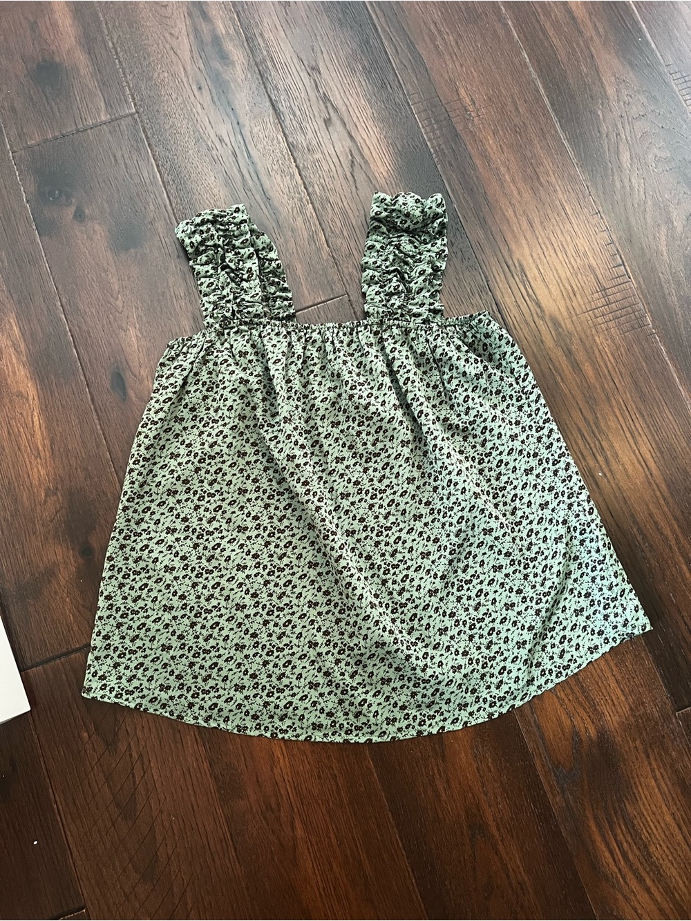 Floral Smocked-Strap Tank Top in Mint Green